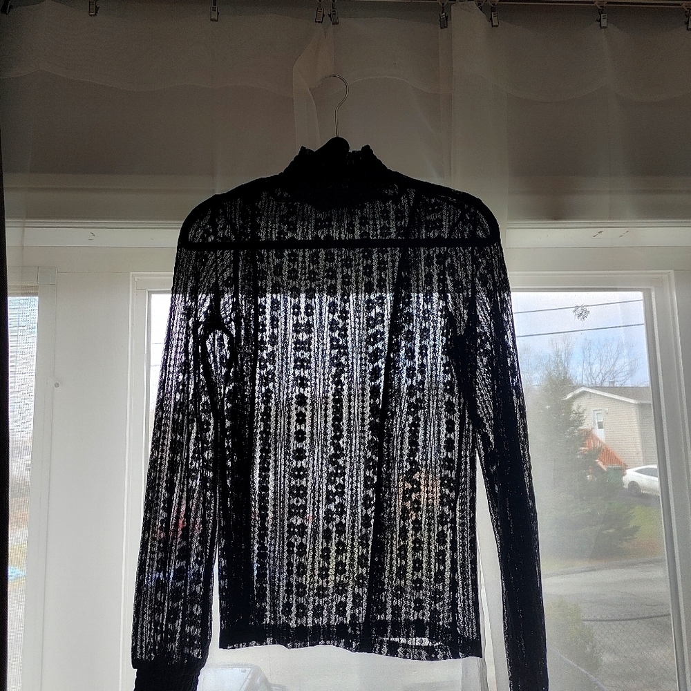 Dynamite lace top (NWOT)